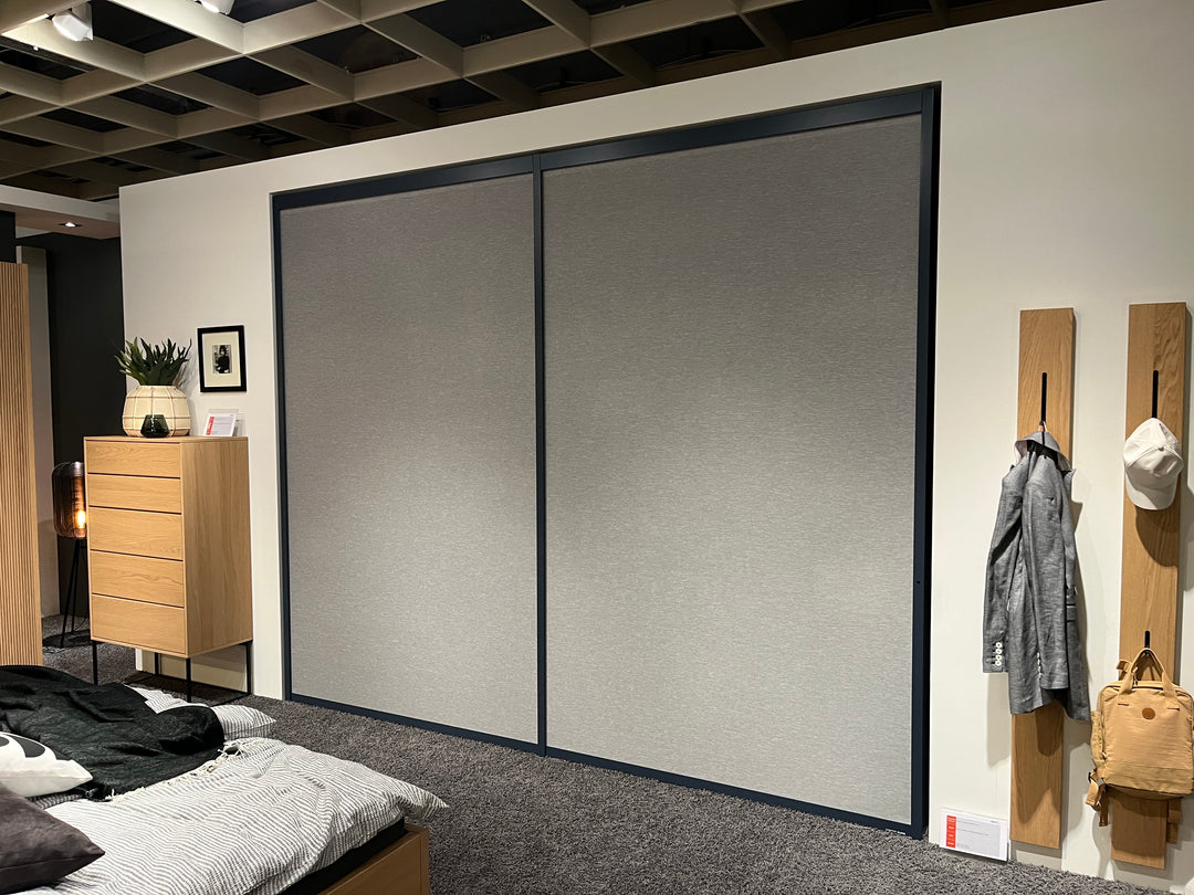 Comfort Close - Kleiderschrank