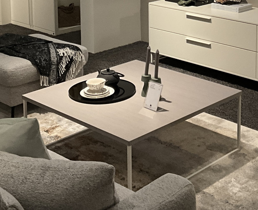 Kara Frame - Musterring - Couchtisch mit Kufen 95 cm x 95 cm