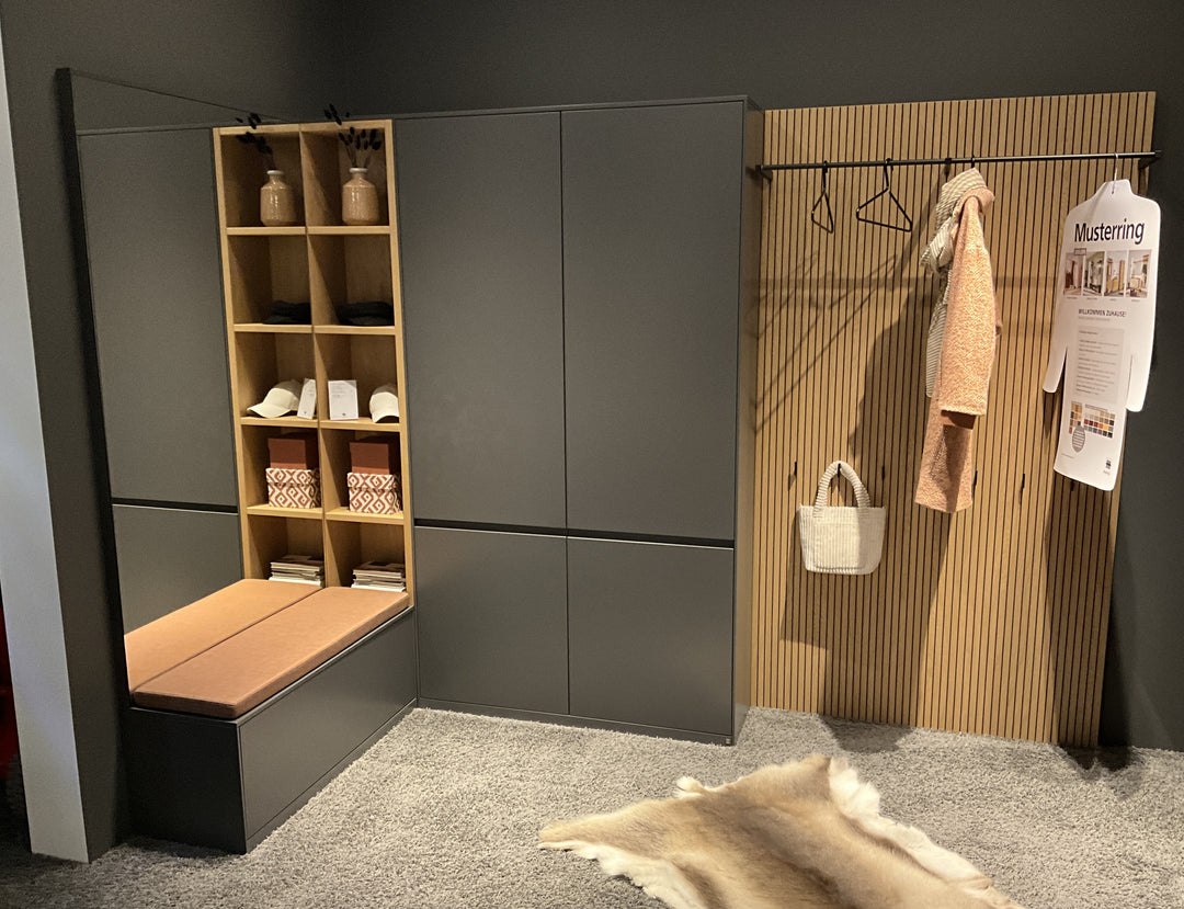 Kara Frame Garderobe - Musterring - Eckgarderobe