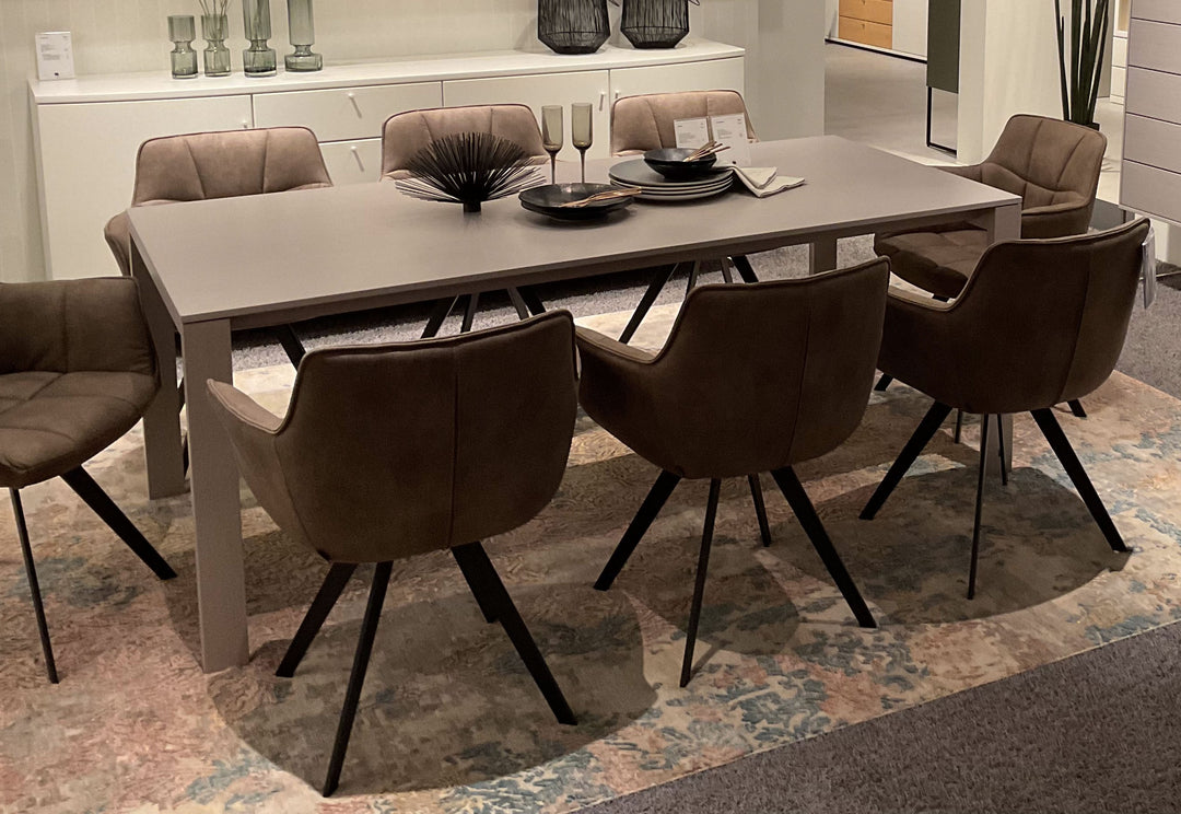 Kira System - Musterring - Esstisch LINE mit Auszugsfunktion 200 cm x 95 cm