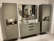 Kara Frame Garderobe - Musterring - Garderobe