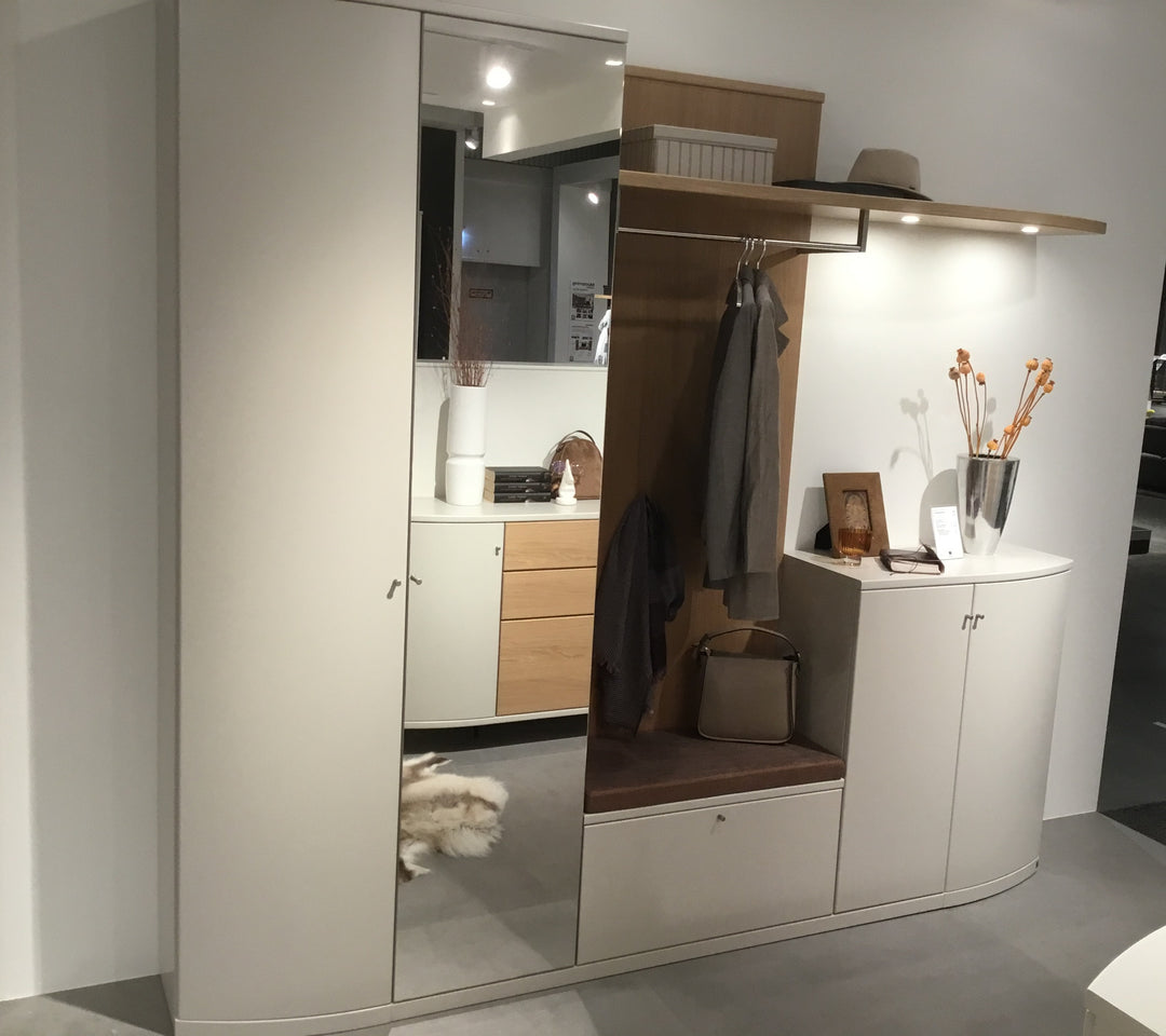 Kira-System Garderobe - Musterring - Garderobe