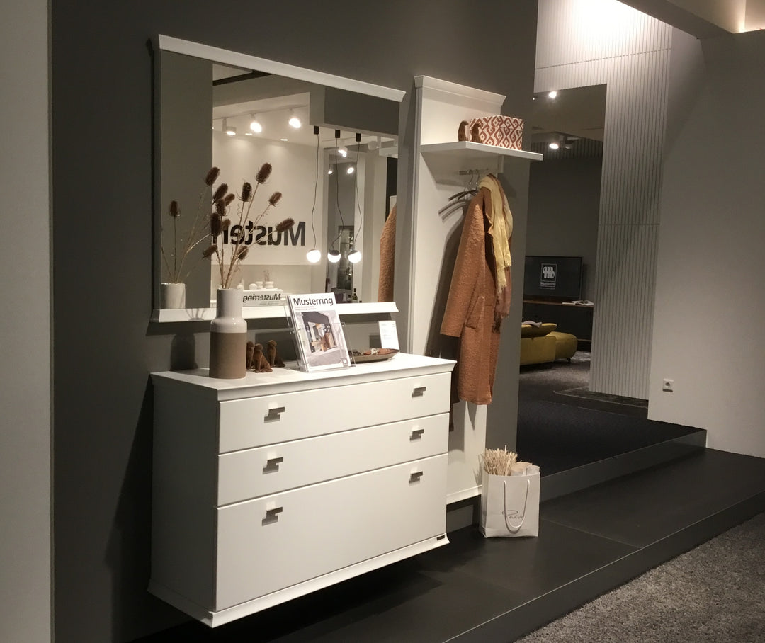 Korsika Garderobe - Musterring - Garderobe