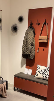 Kara Frame Garderobe - Musterring - Garderobenbank mit Garderobenpaneel