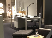 Kara Frame - Musterring - Schreibtisch mit Rahmengestell