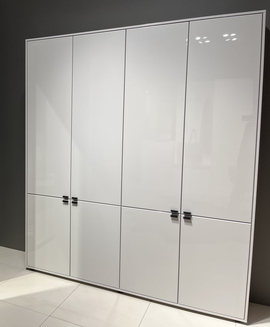 Deviso Garderobe - Schuhschrank mit Sockelgleitern